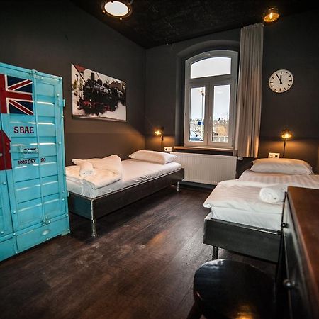 Hostel Am Bahnhof Suhl Eksteriør bilde