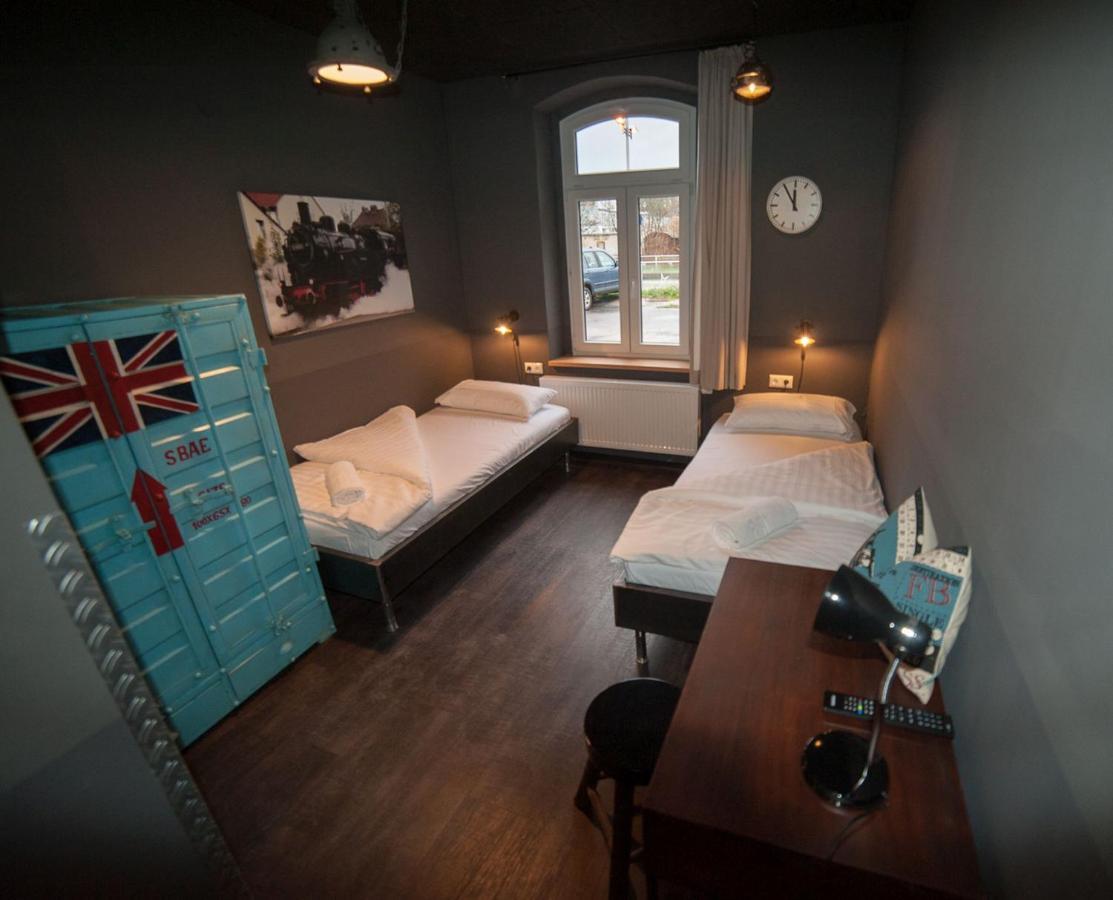 Hostel Am Bahnhof Suhl Eksteriør bilde