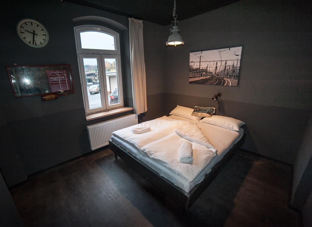 Hostel Am Bahnhof Suhl Eksteriør bilde